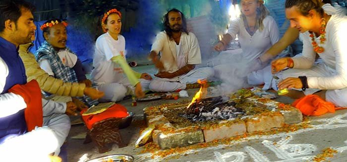 200 Hours Kundalini Yoga Teacher Training in Rishikesh