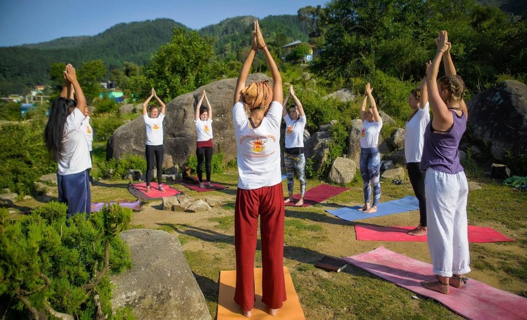 Sun salutation hatha yoga at shree hari yoga school in dharamsala, india