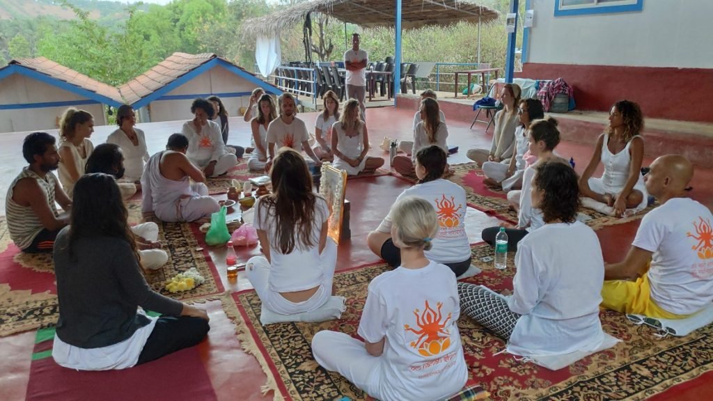 hatha yoga at shreehariyoga school in gokarna, india