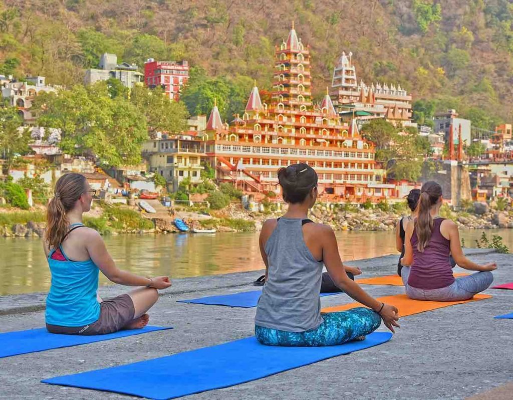 rishikesh-yoga-ganga | Yoga Teacher Training in India at Shree Hari School | Certified YTT course rishikesh yog ganga