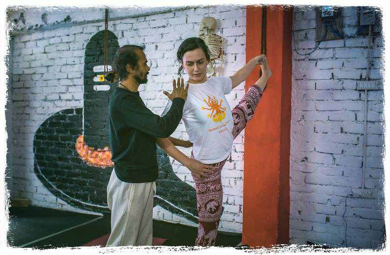 legstretch | Yoga Teacher Training in India at Shree Hari School | Certified YTT course leg stretch