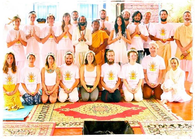 biggroup | Yoga Teacher Training in India at Shree Hari School | Certified YTT course passed out teachers group of shree hari yoga