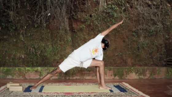 Utthita Parsvakonasana