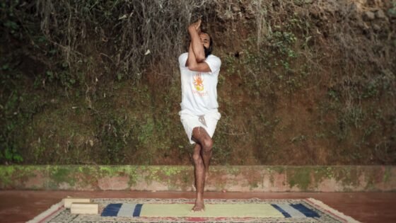 Garudasana