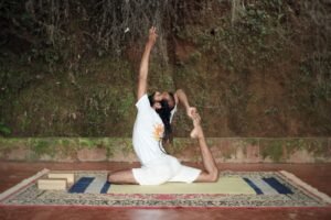 eka pada rajakapotasana | Yoga Teacher Training in India at Shree Hari School | Certified YTT course eka pada rajakapotasana